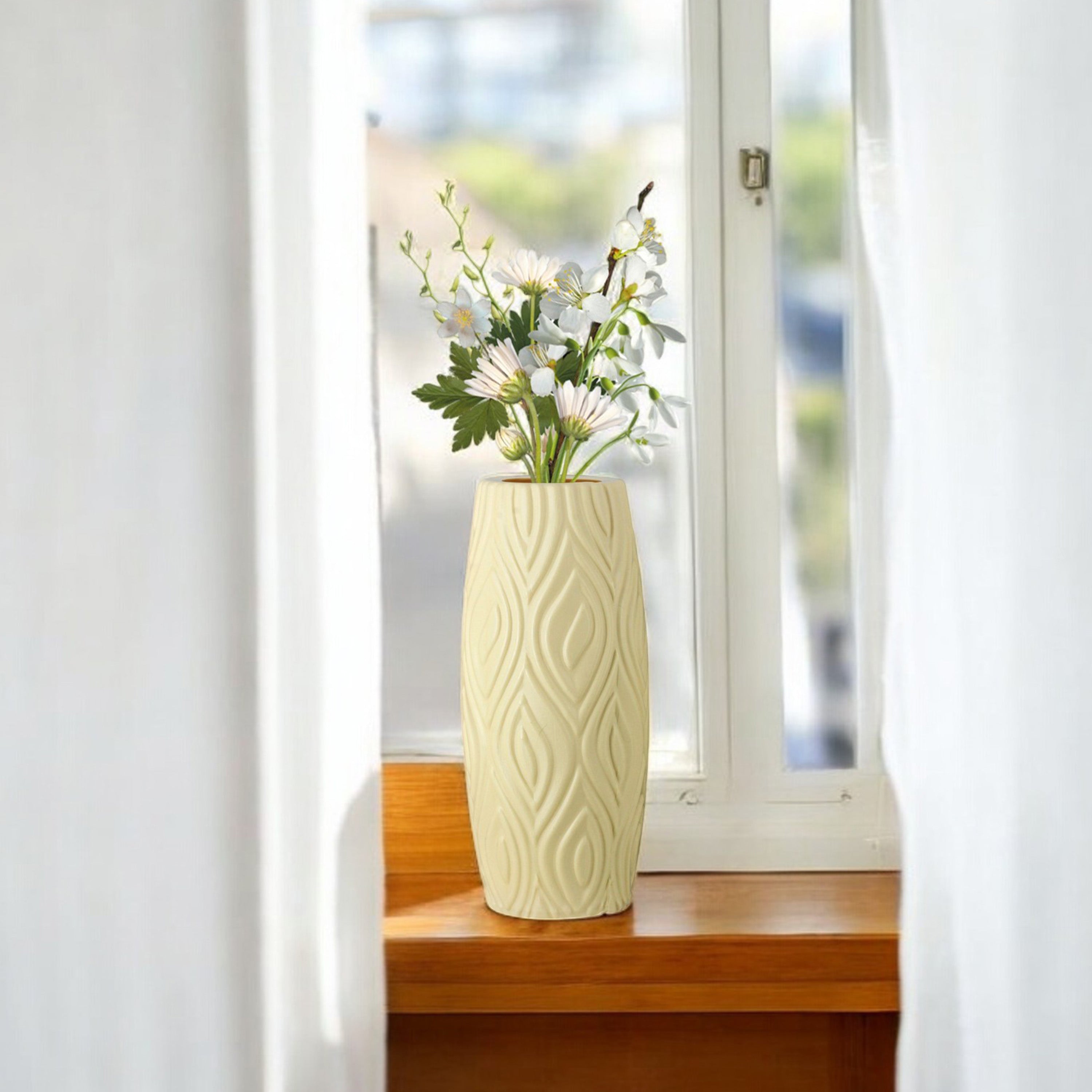 Railing Planters: The Smartest Way to Green a Tiny Balcony