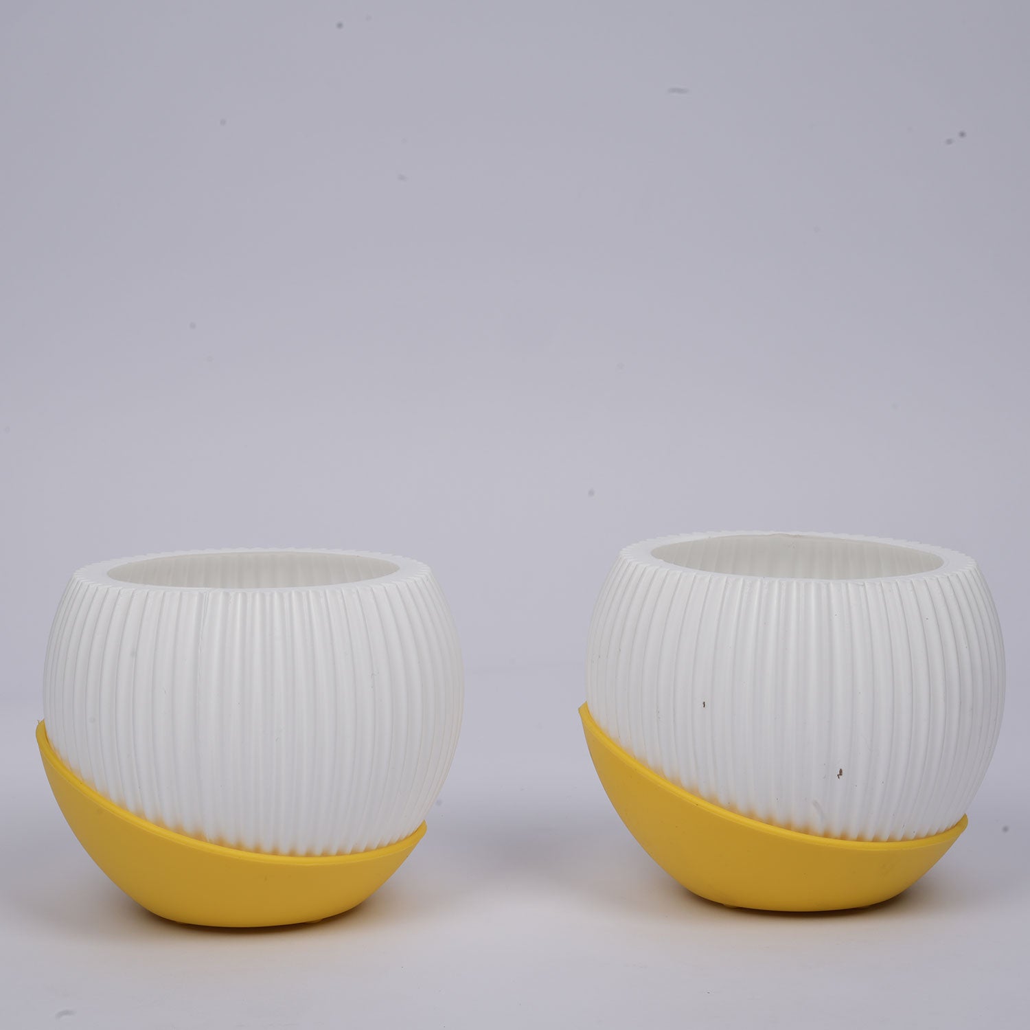 Melon 4.5 inch (11 cm) Plastic Planter with Moon Tray - Set of 2 (Peach & More)