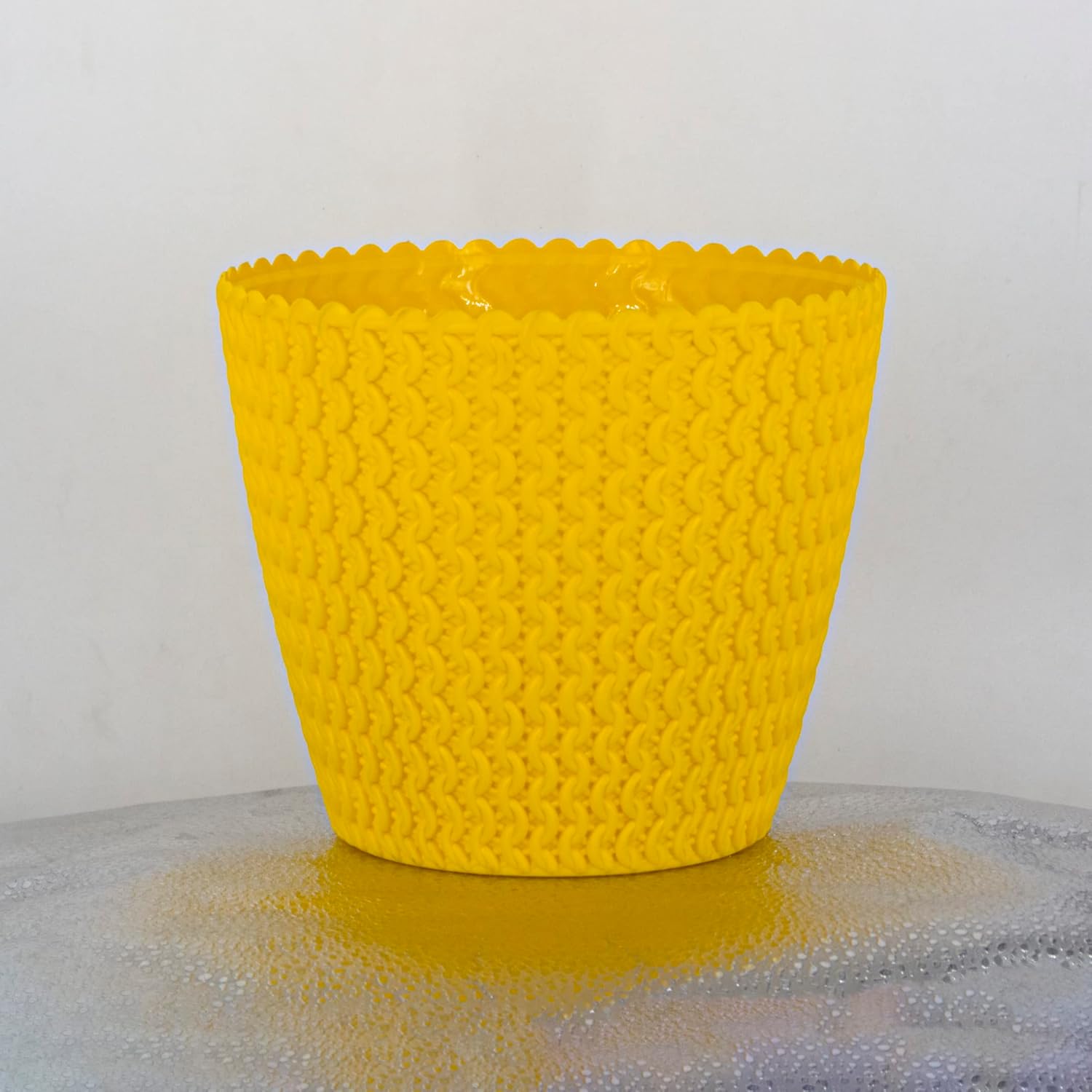 7 Inch Poppy Round Flower Pots  Set of 2