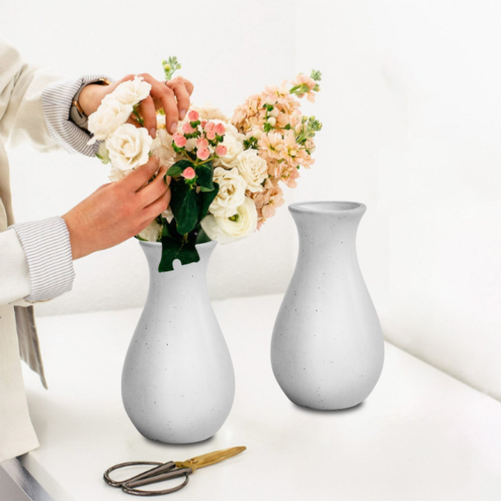 6 inch (15 cm) Round White Lucky Plastic Flower Vases Indoor Decor (Set of 10)