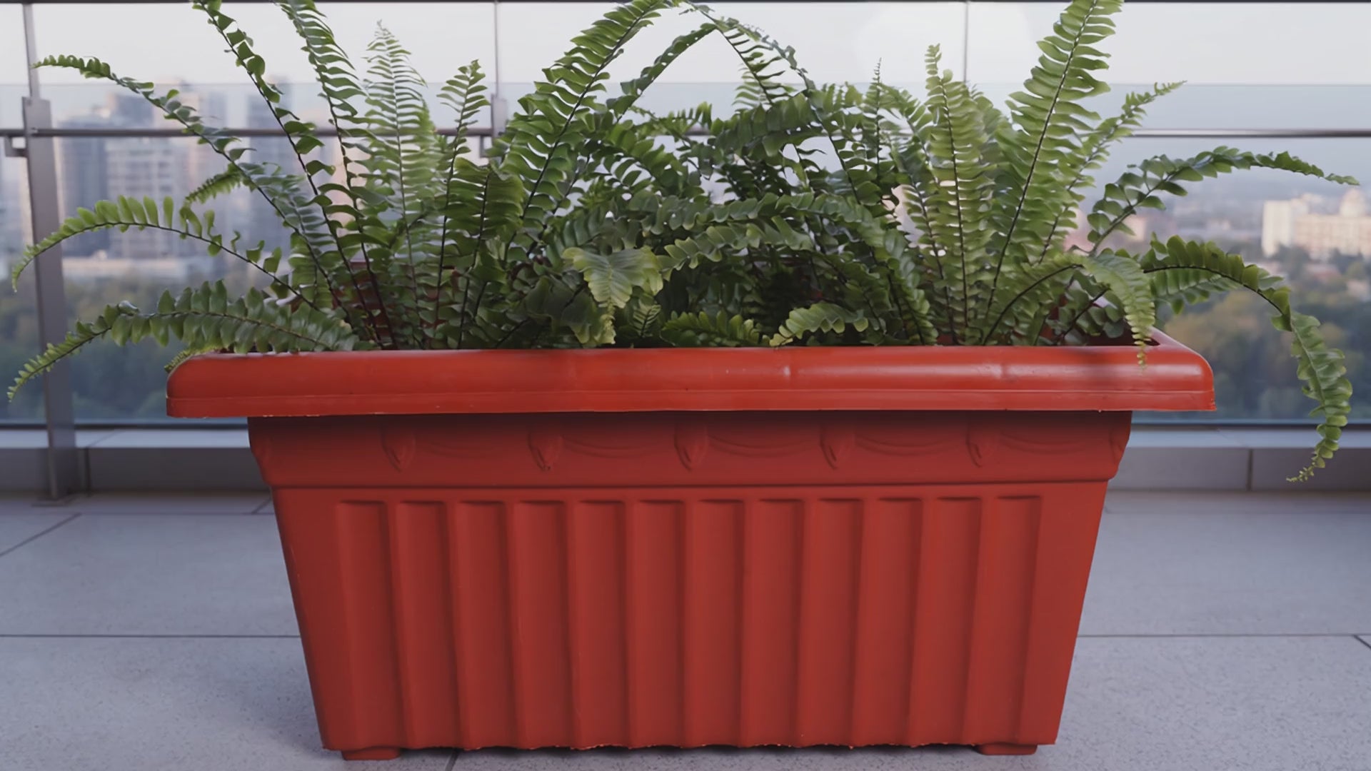 Victor Flora Pot with Bottom Tray, 24 inch (61 cm) - Set of 2